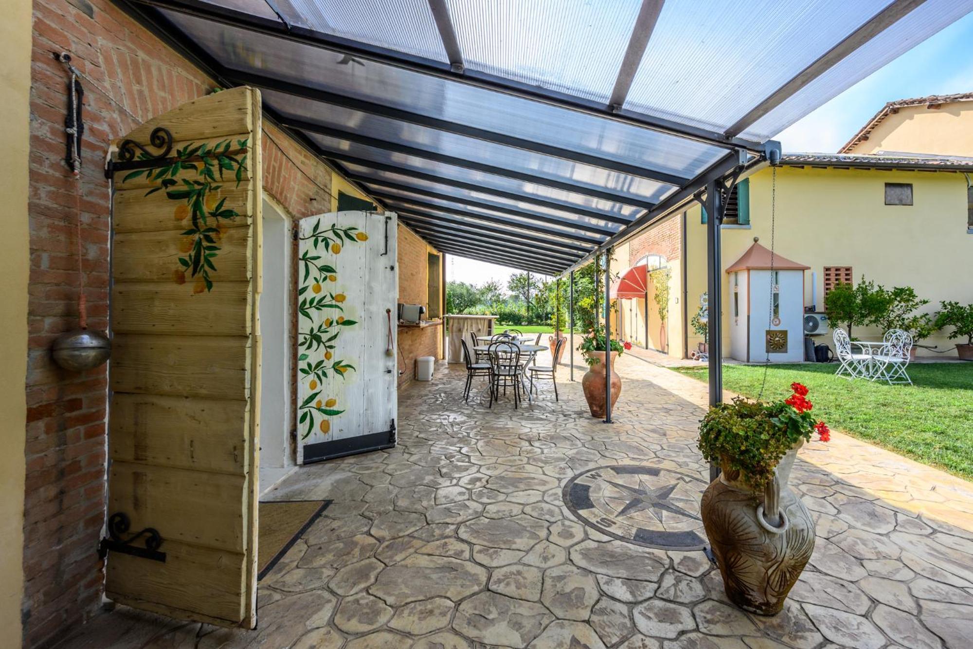 La Casa Di Valeria - Modena Bed & Breakfast ภายนอก รูปภาพ