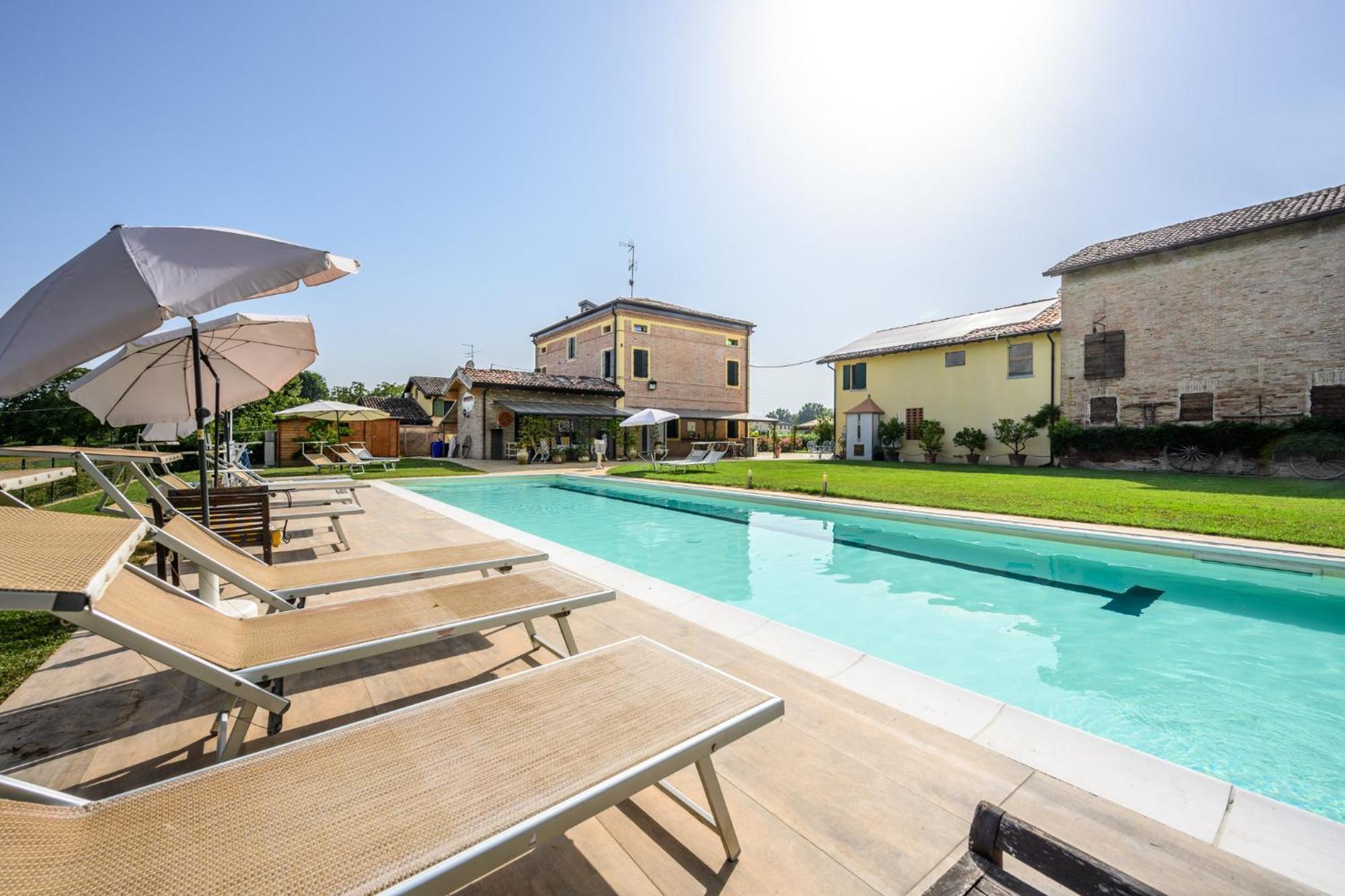 La Casa Di Valeria - Modena Bed & Breakfast ภายนอก รูปภาพ